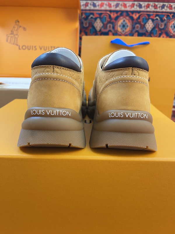 ルイヴィトン靴素材ディテール